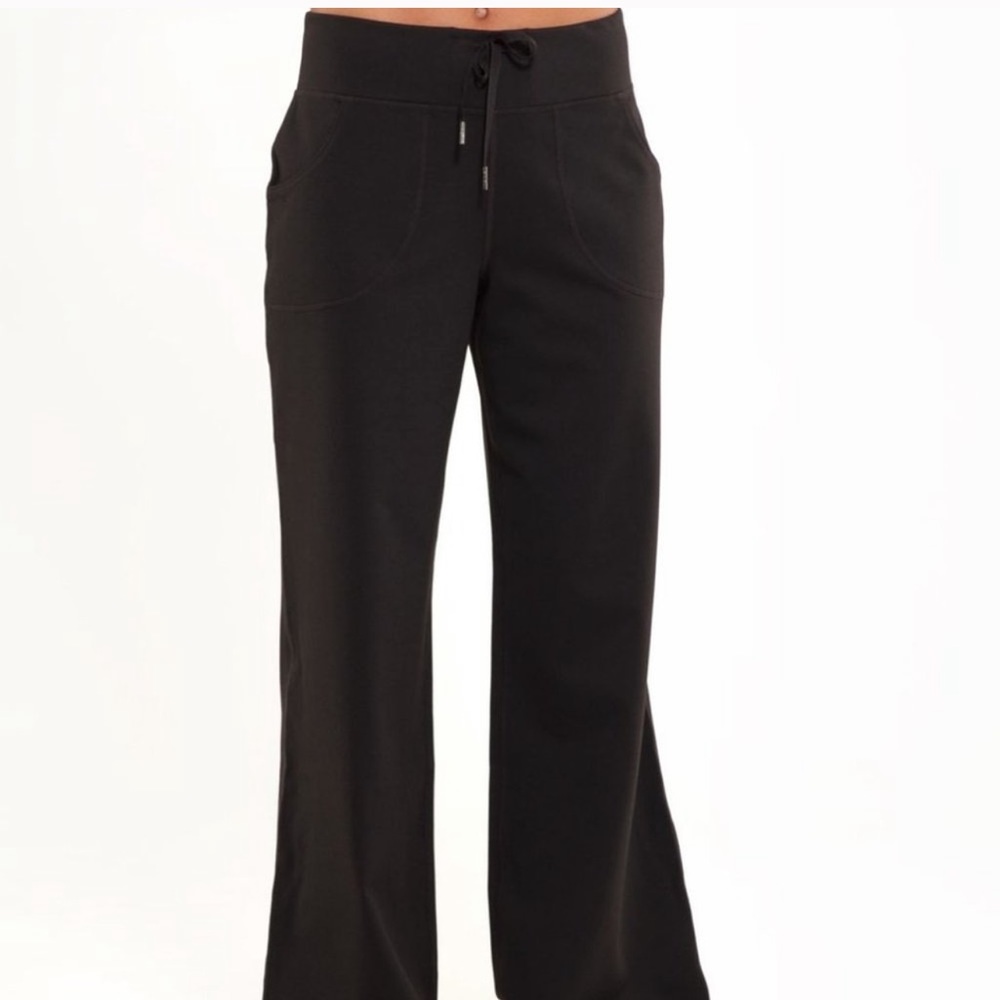 Lululemon Still Pant Black EUC